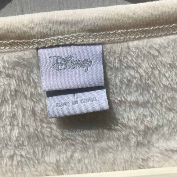 NWT Disney Stitch “Chillin” Plush Top - Picture 8 of 10